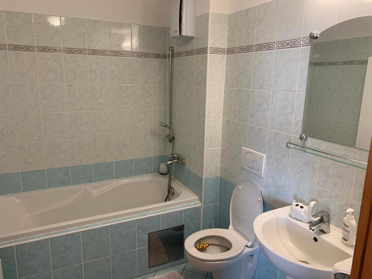 Vienna Gate Apartment Братислава Екстериор снимка